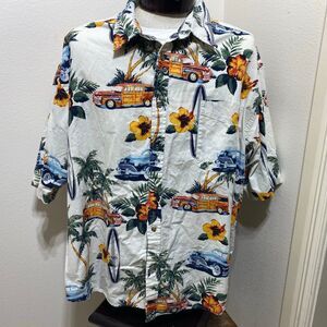 Puritan Men's Vintage Hawaiian Woody Car
Shirt Size 3 X-LARGE